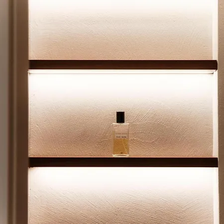 아파트 Blue - By Myhomeincomo 파게토 라리오