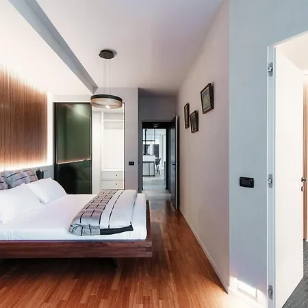 Blue - By Myhomeincomo * Faggeto Lario