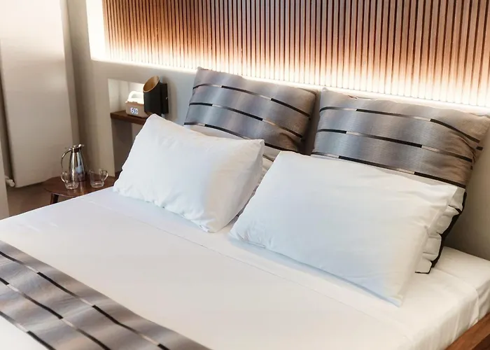 Blue - By Myhomeincomo Faggeto Lario