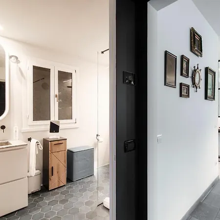 Appartamento Blue - By Myhomeincomo Faggeto Lario